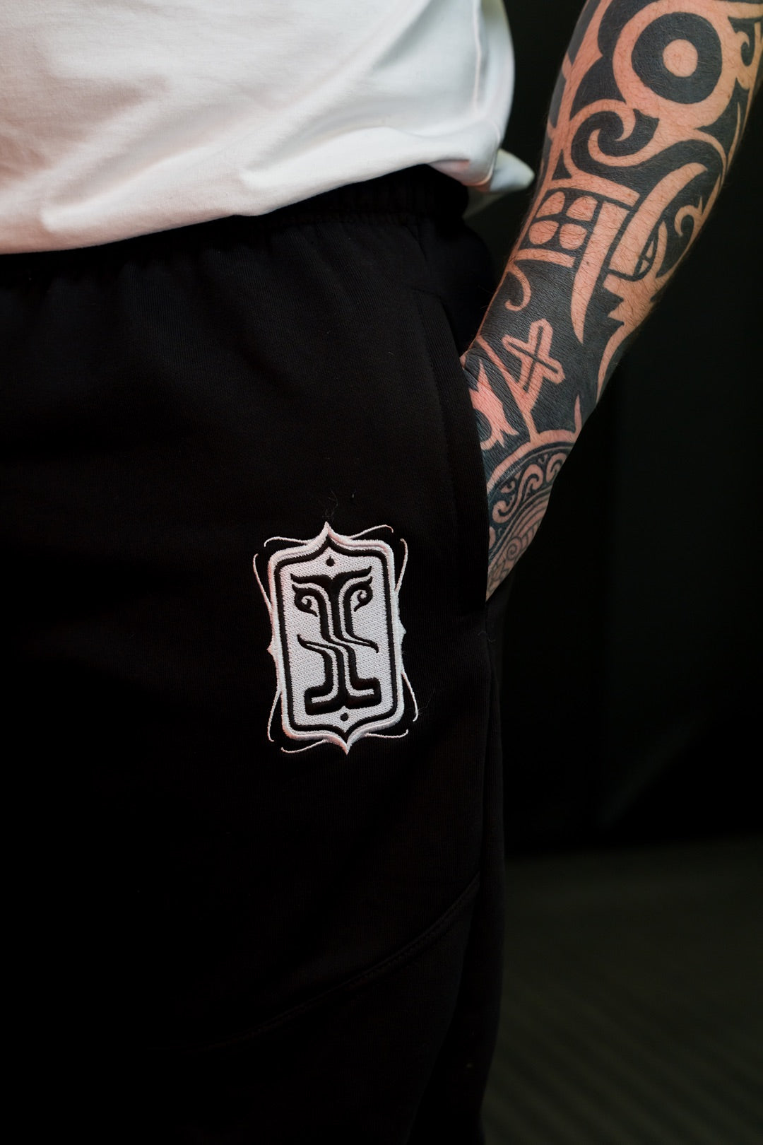 Outer-Edge Joggers